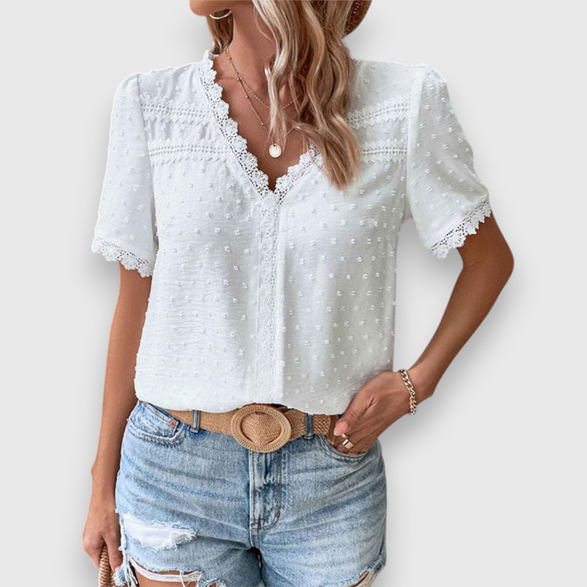 Wassa | Blouse romantique à dentelle