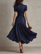 Adriana | Robe midi satinée à rayures rétro