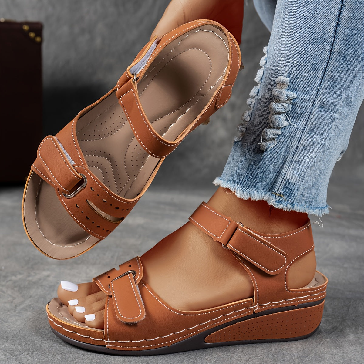 Sandales Orthopédiques Celima en Cuir Luxe — Élégance et Confort