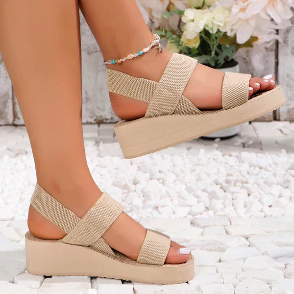 Sandales Valentina en Cuir Épuré – Élégance et Sophistication