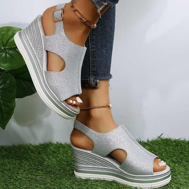 Sandales compensées Maeve en cuir raffiné – Élégance décontractée
