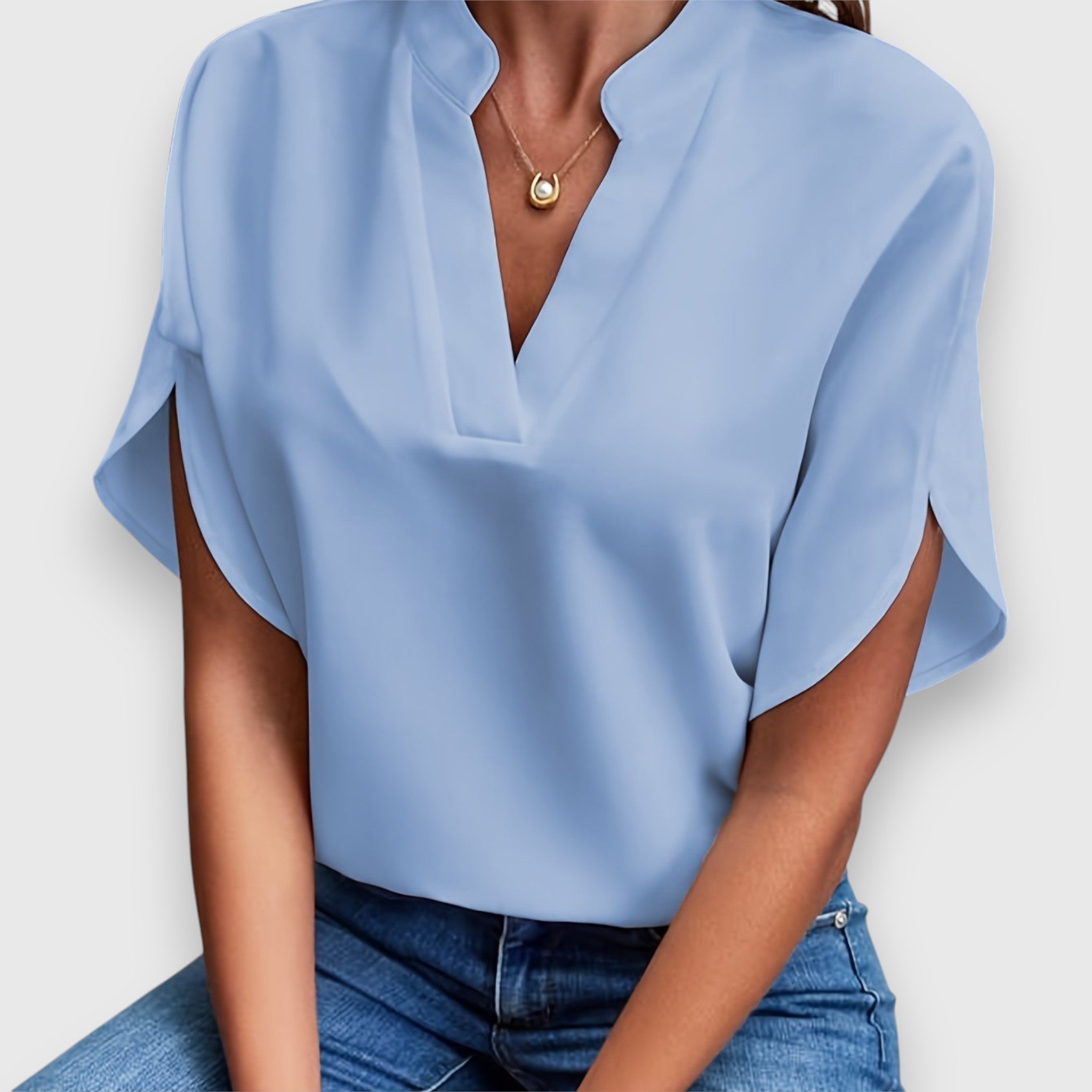 Amina | Blouse élégante à col classique