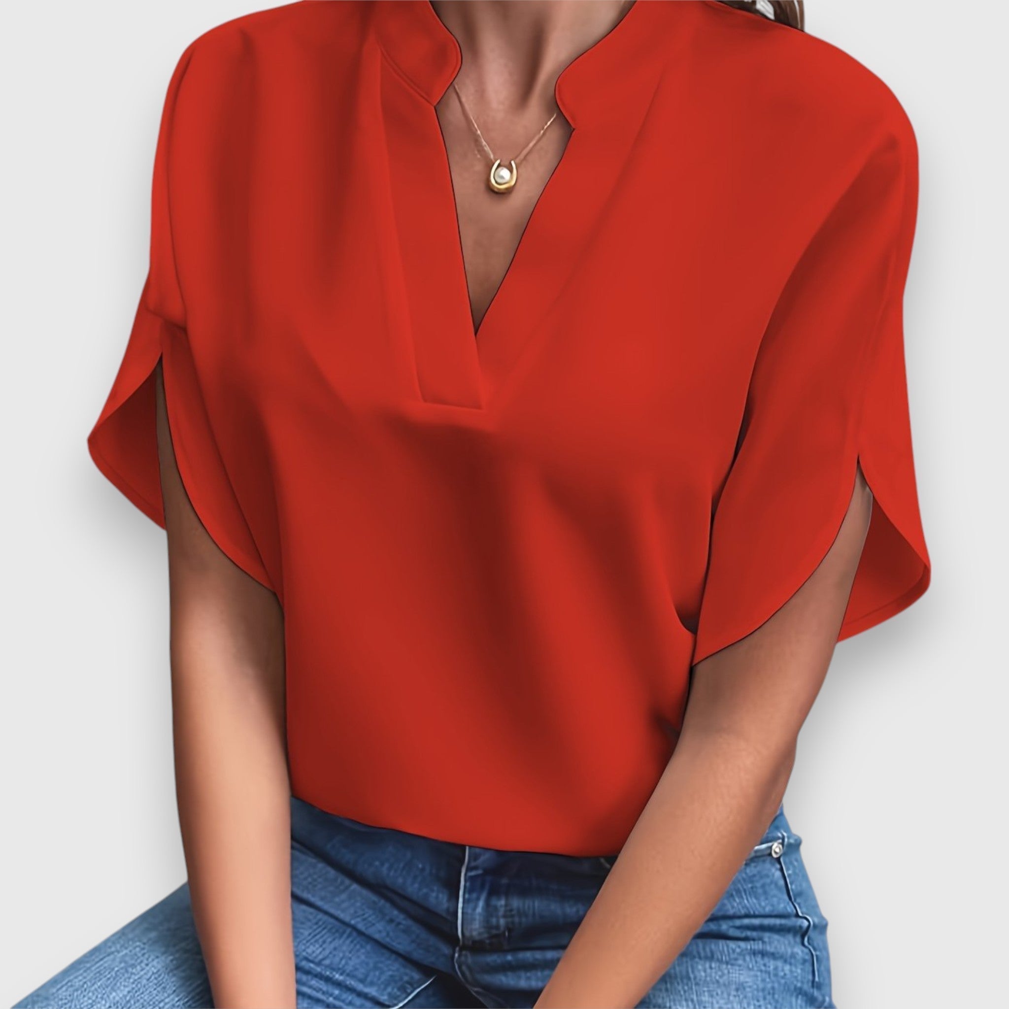 Amina | Blouse élégante à col classique