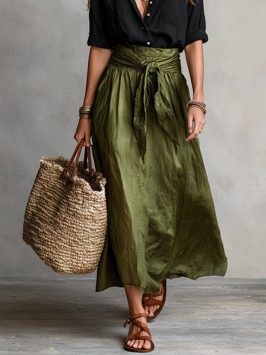 RIVER | Two-Piece Set: Black Top and Olive Green Midi Skirt Maison Fleurine