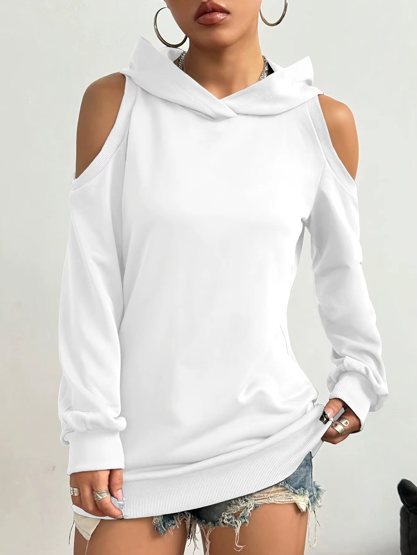 Camélia™ — Sweat élégant aux épaules ajourées