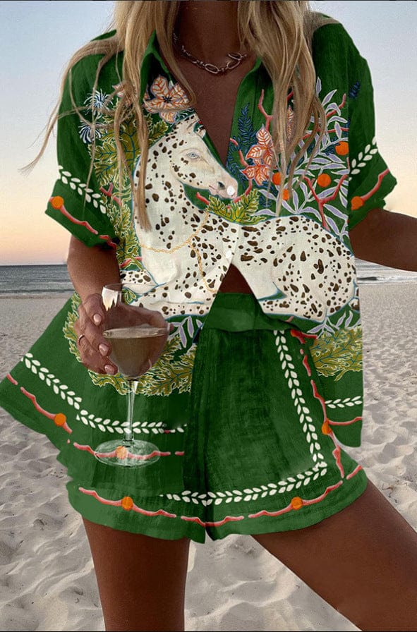 Ensemble chemise et short RIVIERA, imprime equestre sur fond vert